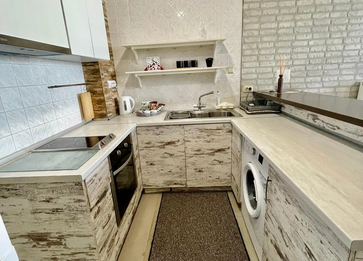 White Rose Guest Rooms Бургас Болгария